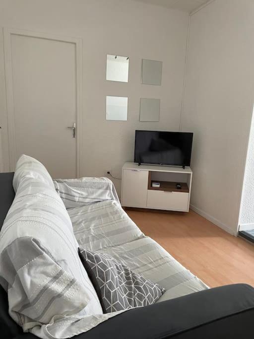Bourbonne Les Bains, Appartement T2 Pour 2 Eksteriør bilde